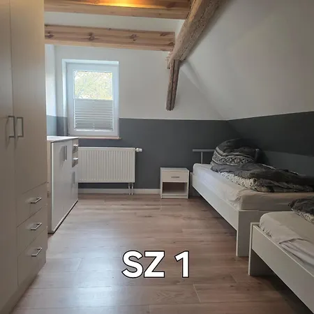 아파트 Adam House *