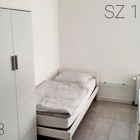 Adam House 아파트 *