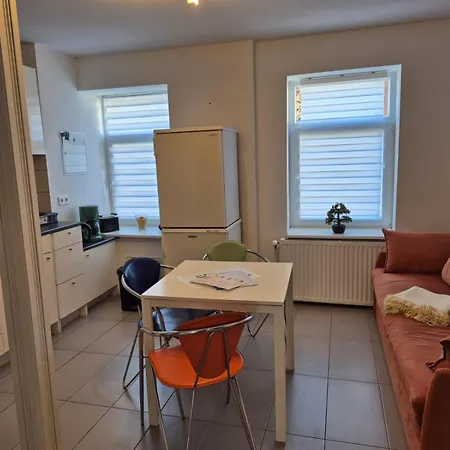 Apartamento Adam House