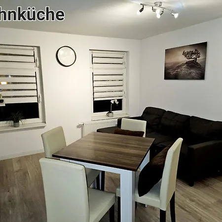 Adam House Suelzetal *